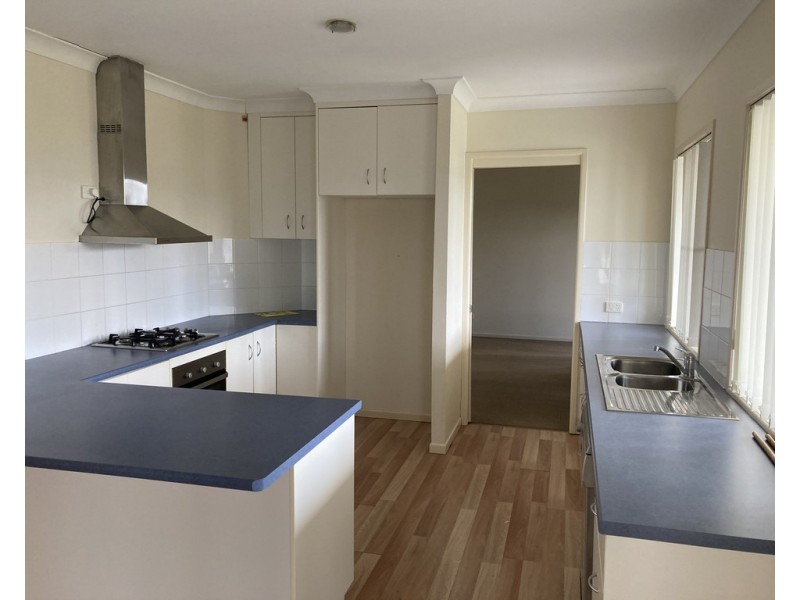 38 Glen Eagles Drive, Dalby QLD 4405