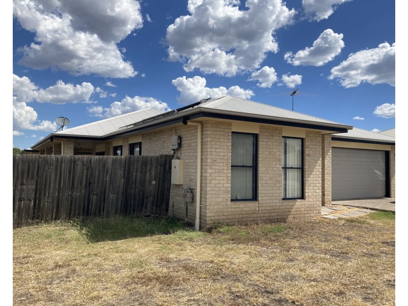 38 Glen Eagles Drive, Dalby QLD 4405