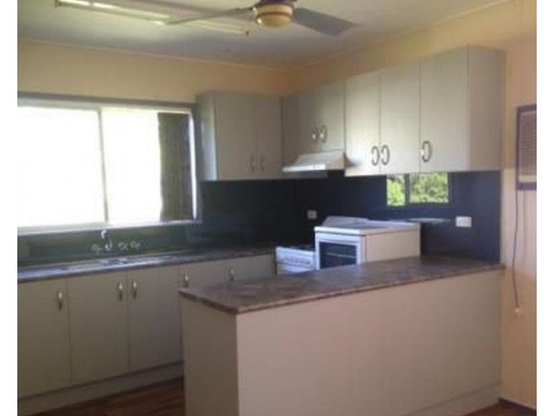 10 North Street, Dalby QLD 4405