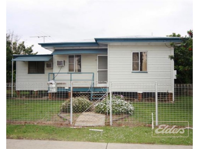 11 Nicholson Street, Dalby QLD 4405