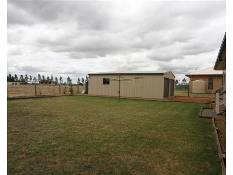 1 Jacaranda Court, Dalby QLD 4405
