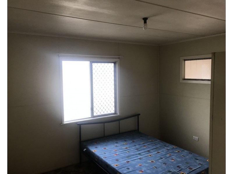 2/108 Edward Street, Dalby QLD 4405