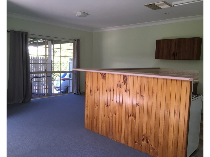 2/52 Bunya Street, Dalby QLD 4405
