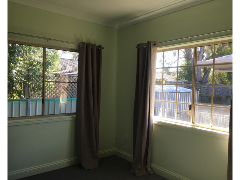 2/52 Bunya Street, Dalby QLD 4405
