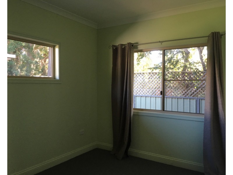 2/52 Bunya Street, Dalby QLD 4405