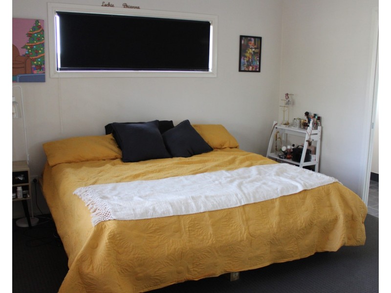 22 Hedge Road, Dalby QLD 4405