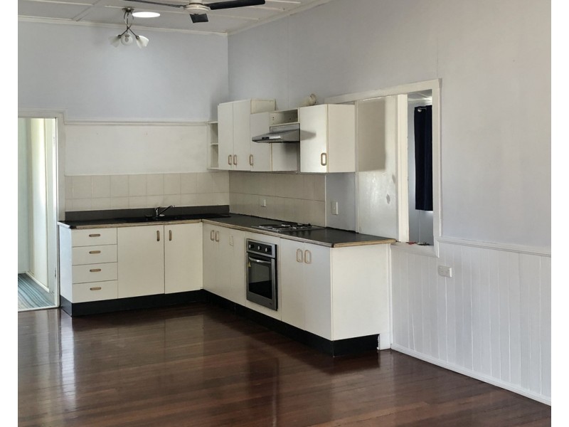 9 O’Keefe Street, Dalby QLD 4405