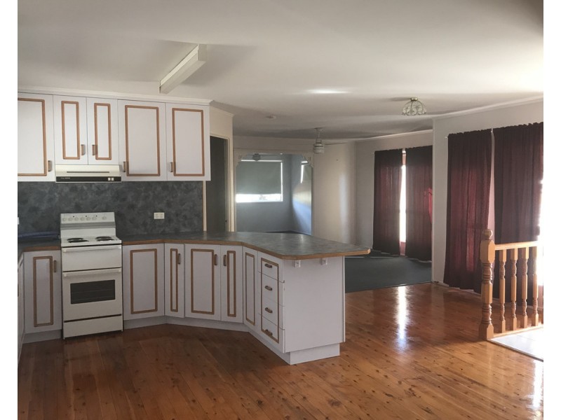 28 Burke Street, Dalby QLD 4405