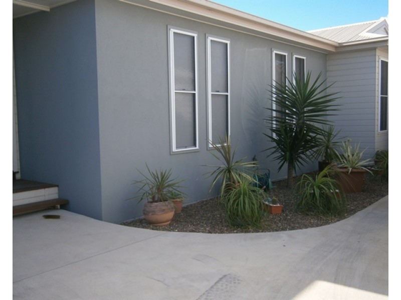 2/12 JIMBOUR STREET, Dalby QLD 4405