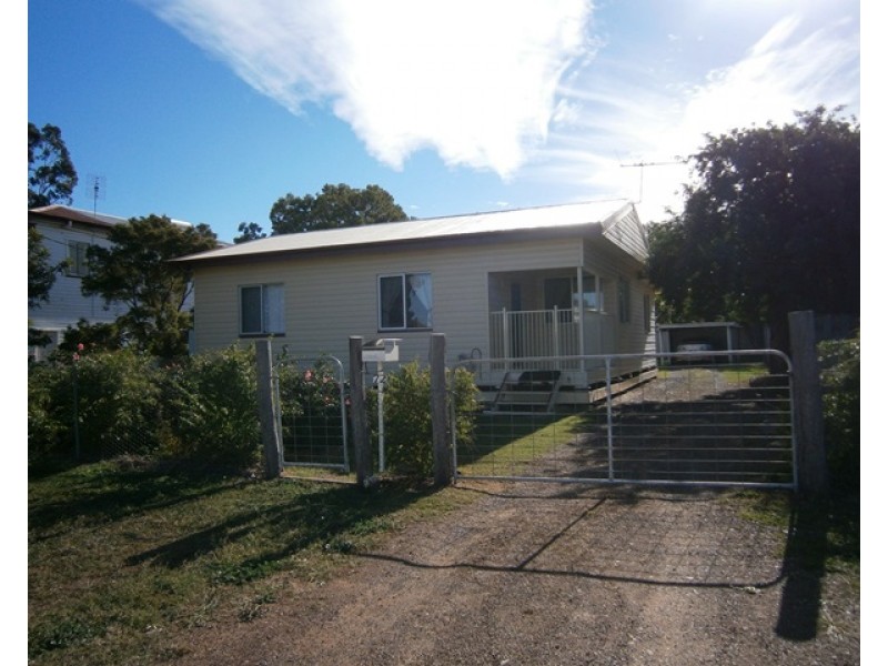 72 ORPEN ST, Dalby QLD 4405