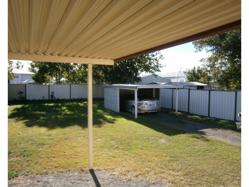 72 ORPEN ST, Dalby QLD 4405