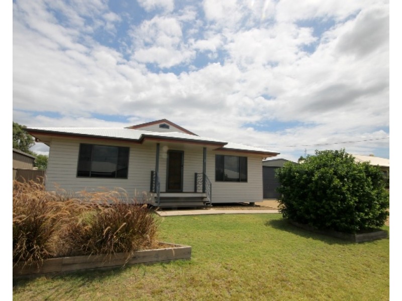5 Burke Street, Dalby QLD 4405
