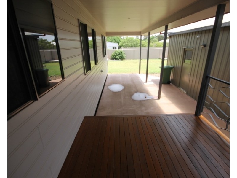 5 Burke Street, Dalby QLD 4405