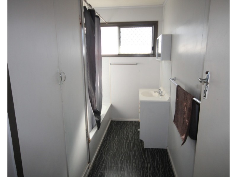 43 Wyley Street, Dalby QLD 4405