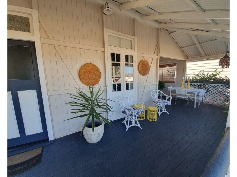 2 Wharf Street, Dalby QLD 4405