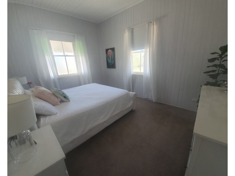 2 Wharf Street, Dalby QLD 4405