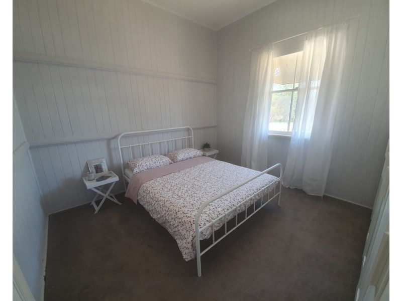 2 Wharf Street, Dalby QLD 4405