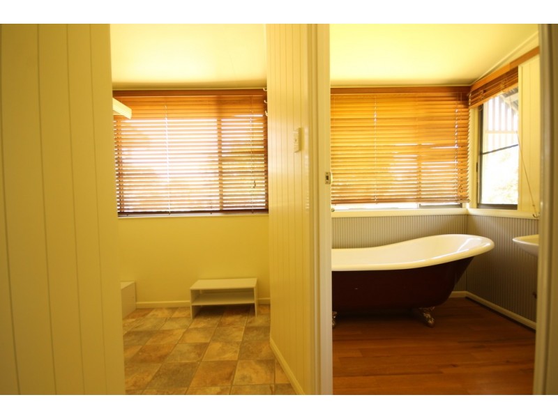 158 Cunningham Street, Dalby QLD 4405