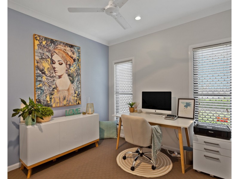 16 Diggers Drive, Dalby QLD 4405