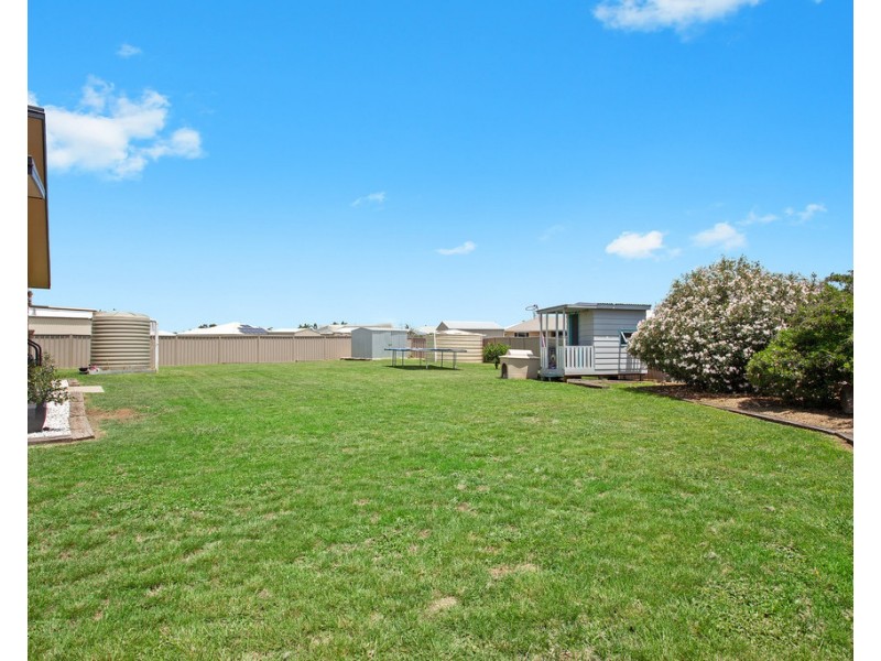 16 Diggers Drive, Dalby QLD 4405