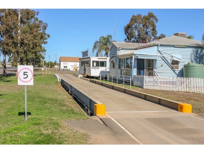 62 Black St, Dalby QLD 4405