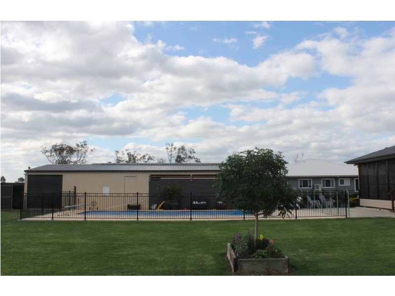 24 Galaxy Drive, Dalby QLD 4405