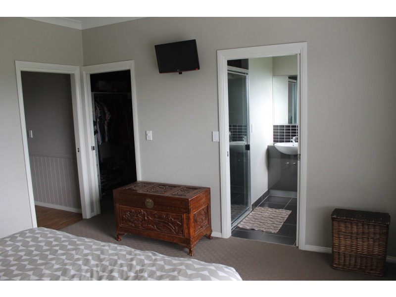 24 Galaxy Drive, Dalby QLD 4405