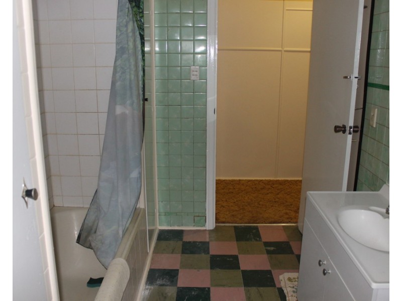 90 Patrick Street, Dalby QLD 4405