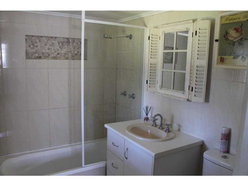 18a Orpen Street, Dalby QLD 4405