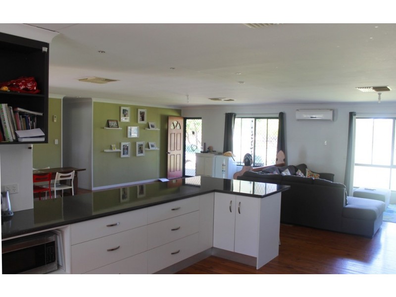 20 Banksia Street, Dalby QLD 4405