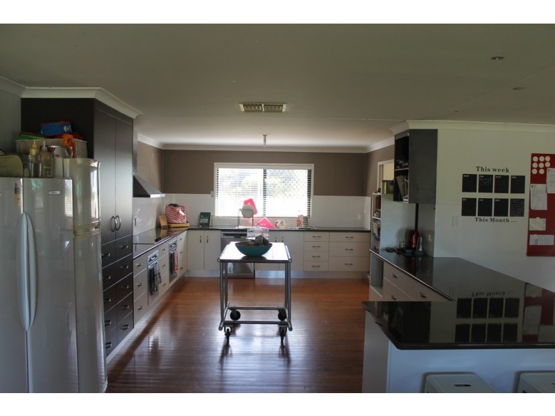 20 Banksia Street, Dalby QLD 4405