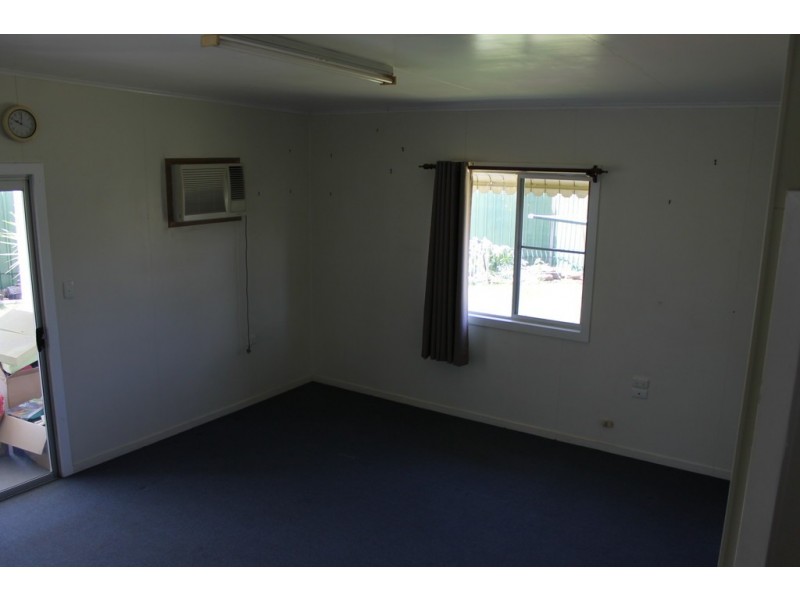 1 Geisel Street, Dalby QLD 4405