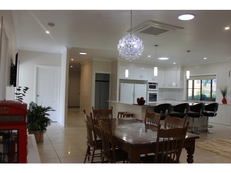 29 Kurrajong Drive, Dalby QLD 4405