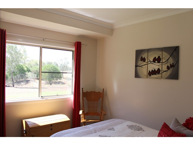 29 Kurrajong Drive, Dalby QLD 4405