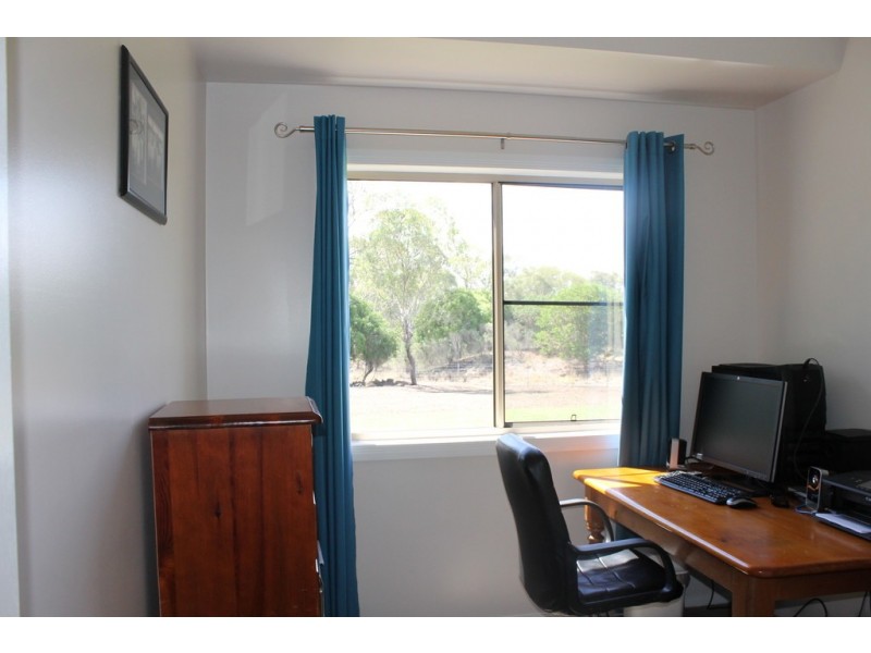 29 Kurrajong Drive, Dalby QLD 4405