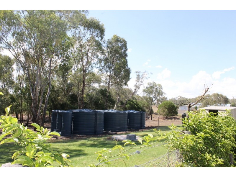 29 Kurrajong Drive, Dalby QLD 4405