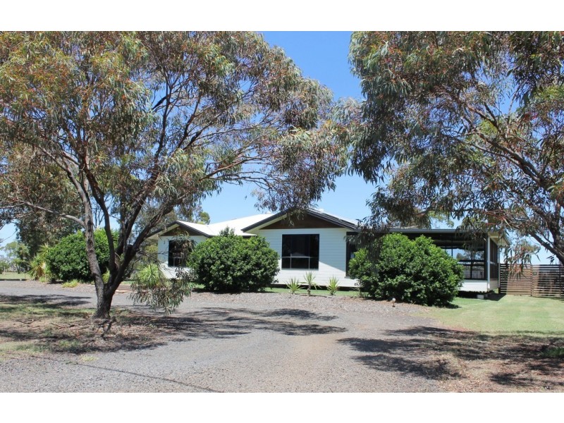 34 Platz Avenue, Dalby QLD 4405