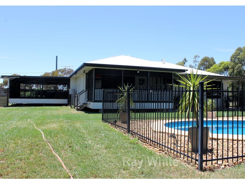 34 Platz Avenue, Dalby QLD 4405
