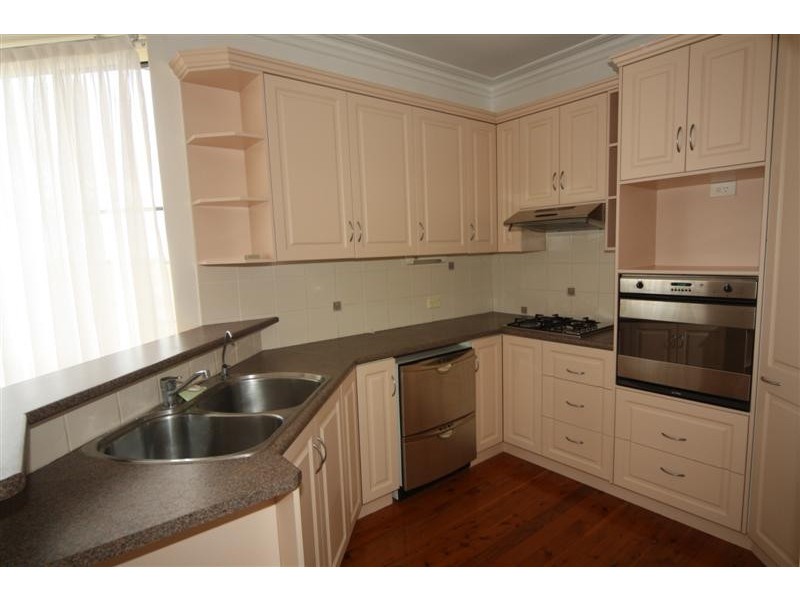 6 Agnes St, Dalby QLD 4405