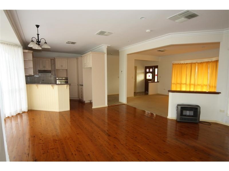 6 Agnes St, Dalby QLD 4405