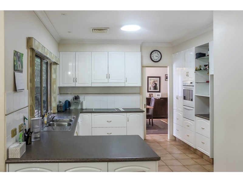 84 Summer Avenue, Dalby QLD 4405