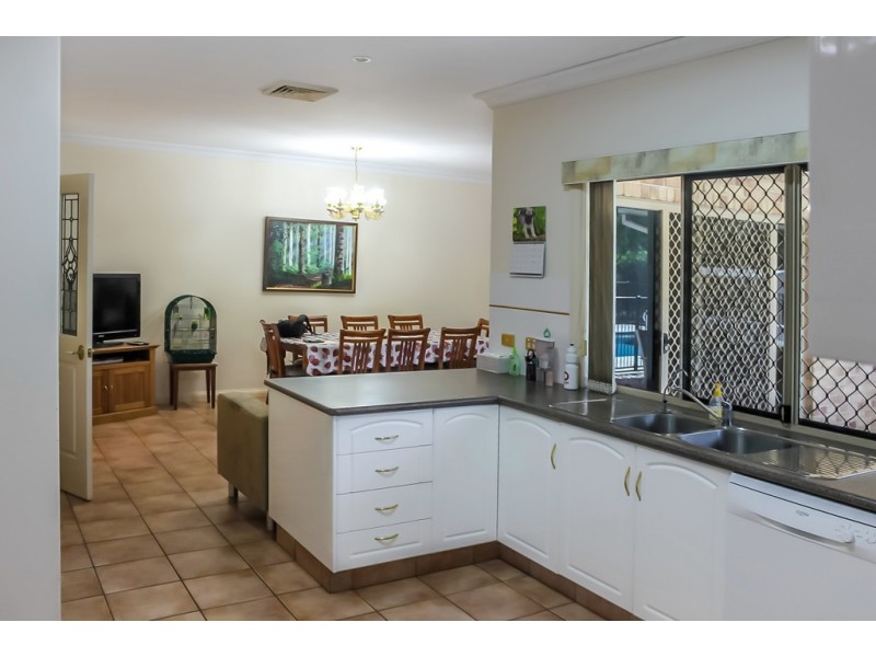 84 Summer Avenue, Dalby QLD 4405