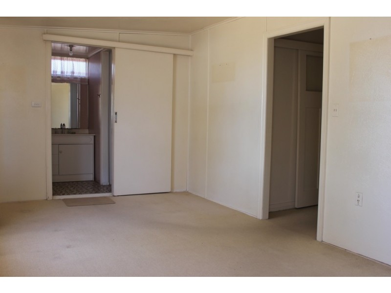 106 Condamine Street, Dalby QLD 4405