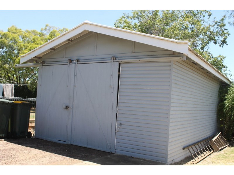 106 Condamine Street, Dalby QLD 4405