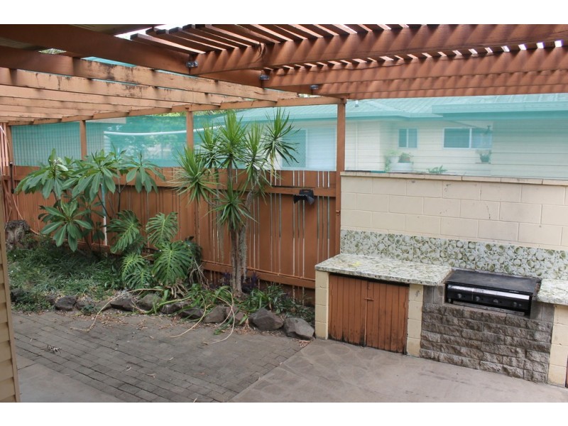 98 Wood Street, Dalby QLD 4405