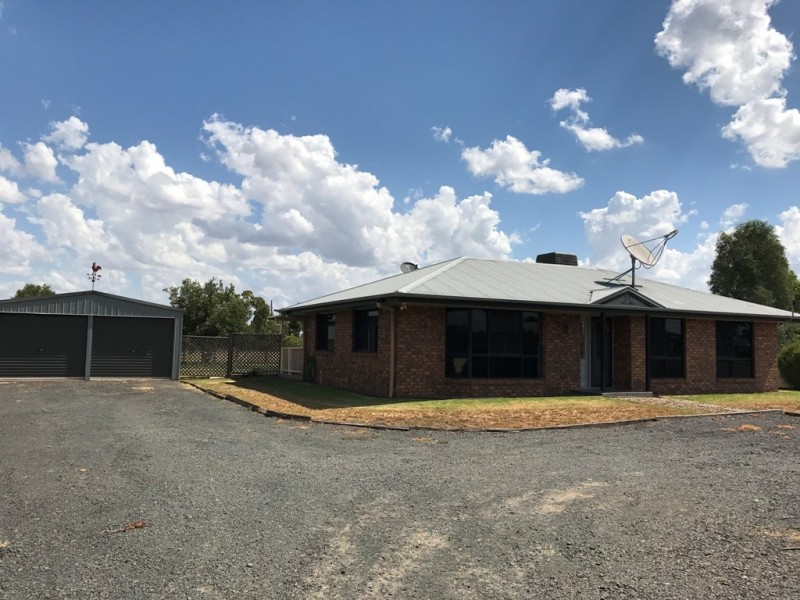52 Seymours Road, Dalby QLD 4405
