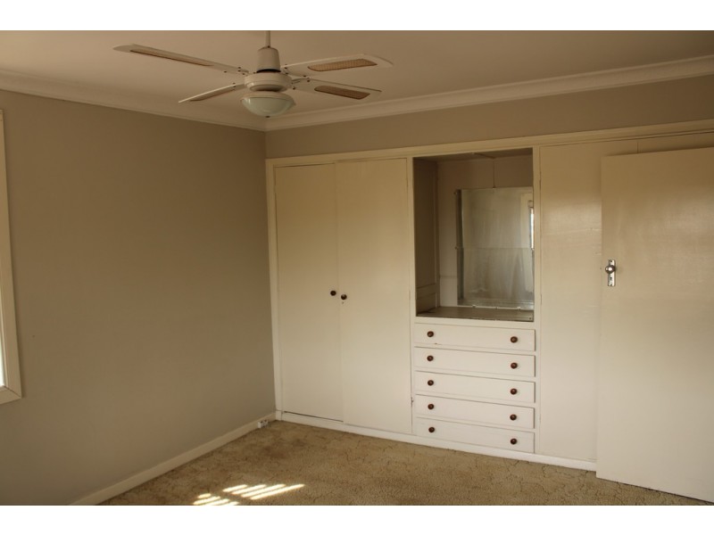 54 Alice St, Dalby QLD 4405