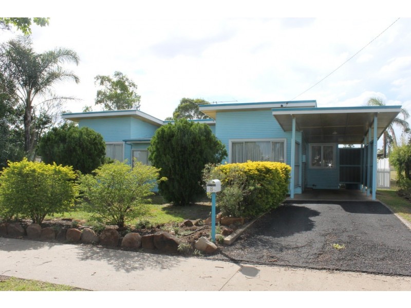 8 Nicholson Street, Dalby QLD 4405
