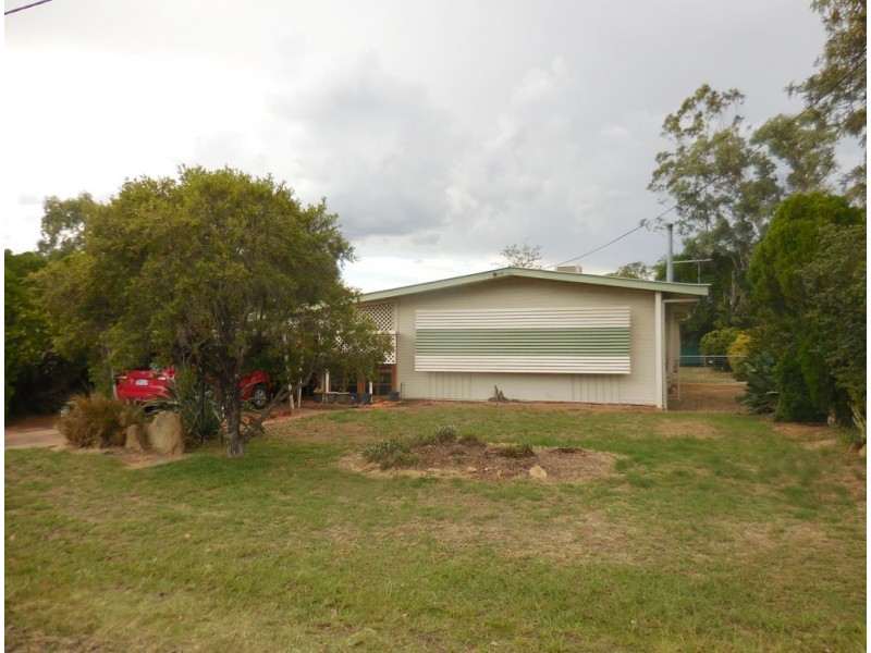 35 Geisel Street, Dalby QLD 4405