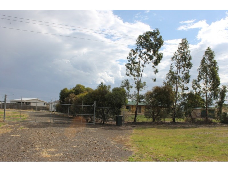 25 Yaralla Road, Dalby QLD 4405